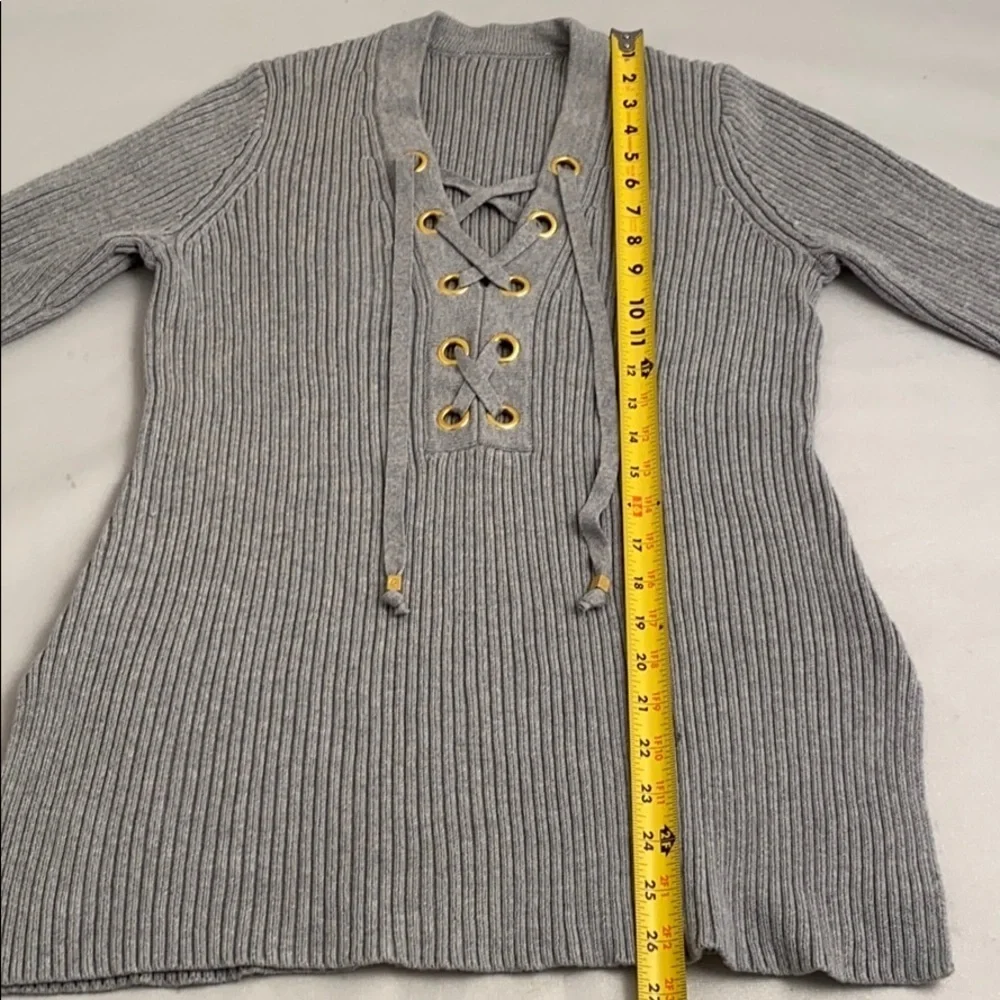 Michael Kors gray lace up ribbed three quarter sleeve sweater